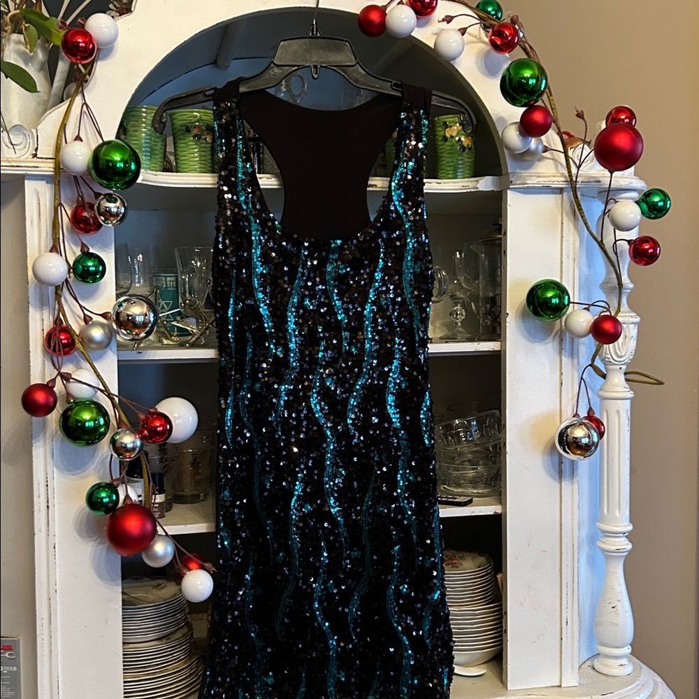 Blue and black wave sequin dress